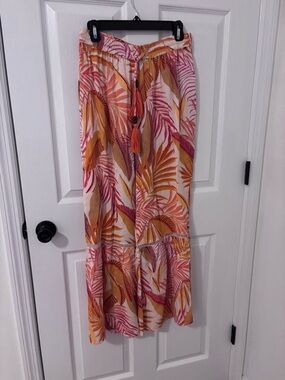 NWOT Tropical Leaf Print Flowy Pants in Pink & Orange